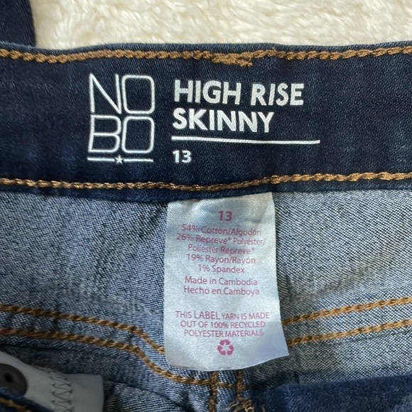 Dark‎ Skinny Jeans - Picture 3 of 5